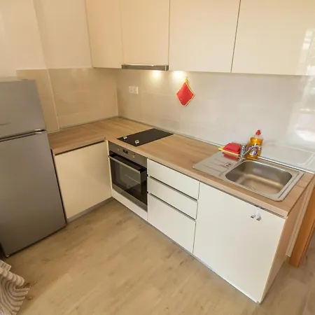 Katarina Apartment *