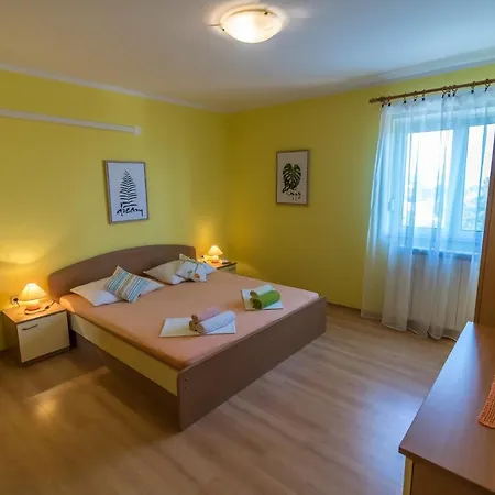 Apartament Katarina