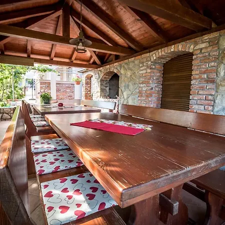 Katarina Apartament Rab Town