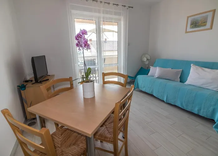 Katarina Apartament Rab Town